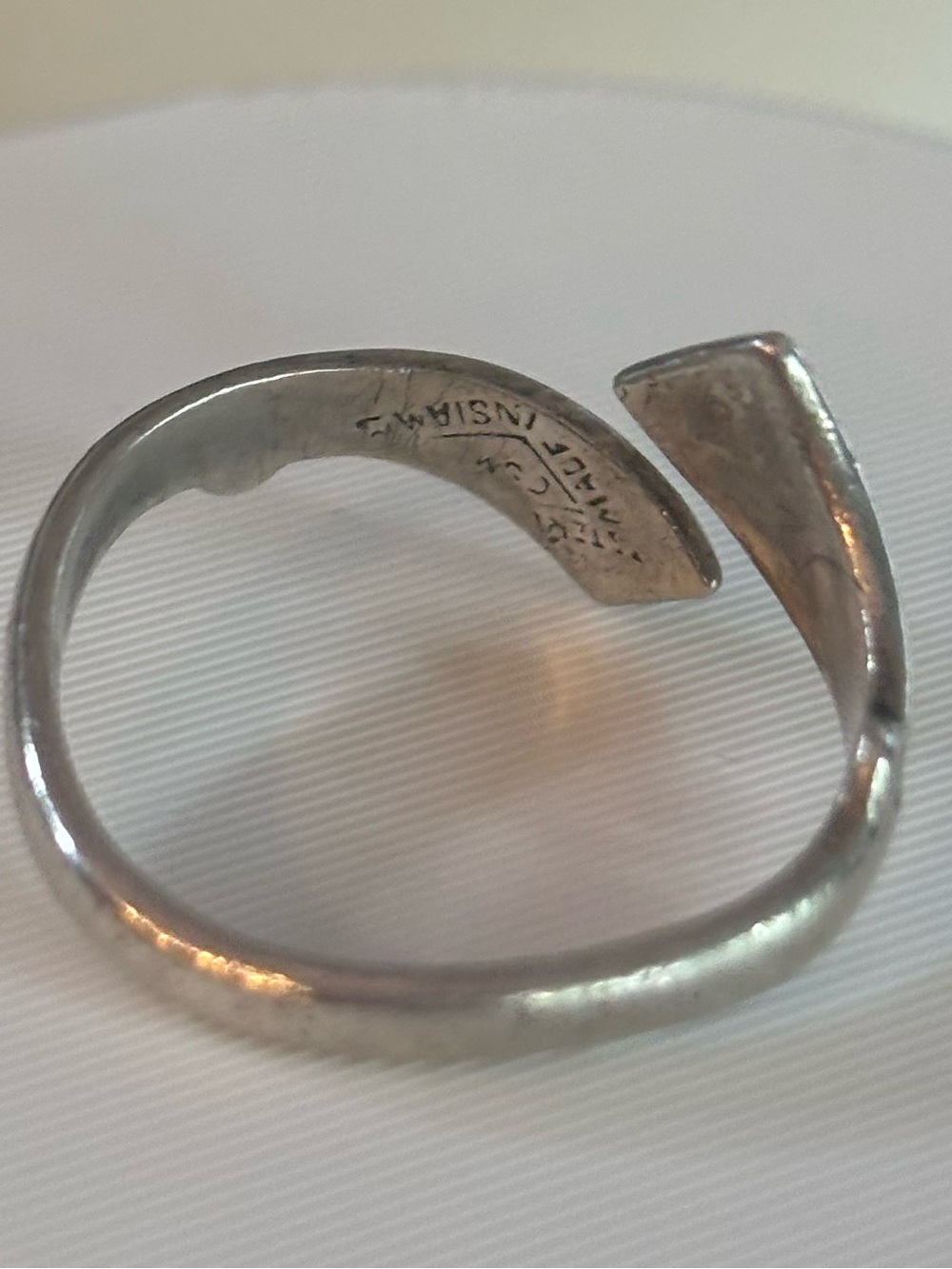 Vtg Siam Sterling Silver Niello Wrap Ring Thai Dance Mekkala Bypass Band Sz 7.5 - Picture 4 of 8